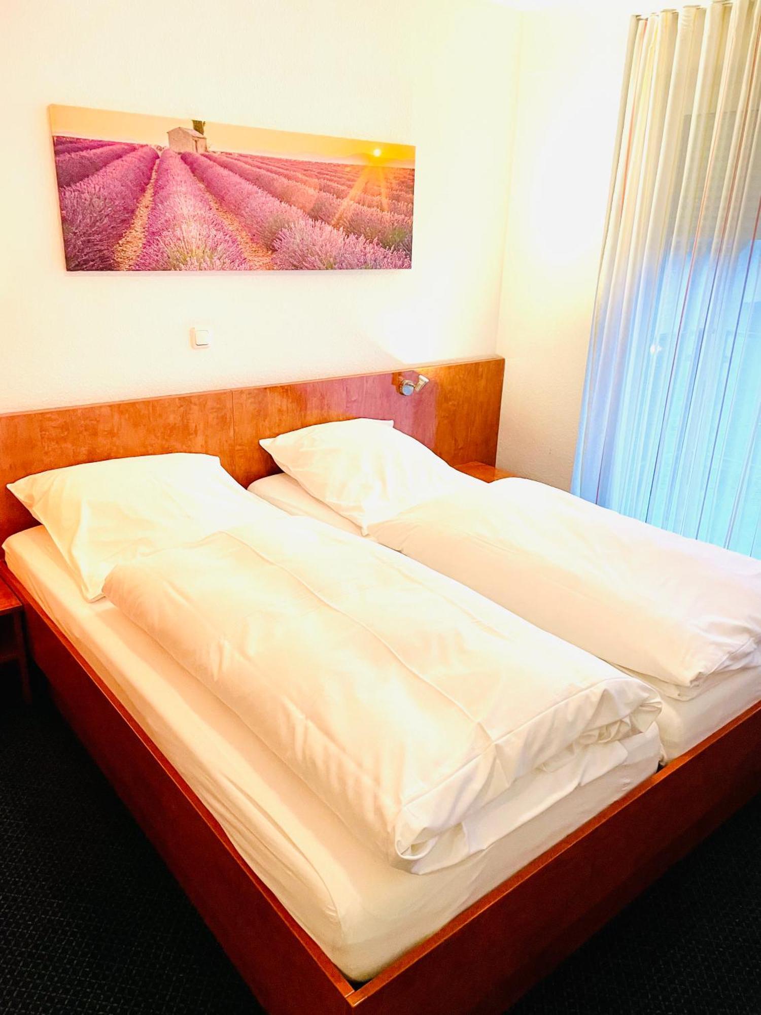 Hotel Merkenich Cologne Luaran gambar